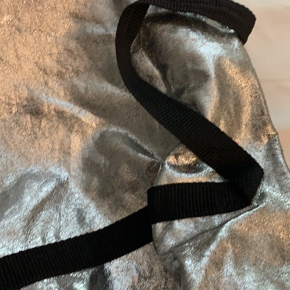 American Apparel Metallic Silver Duffle Bag - Picture 4 of 6